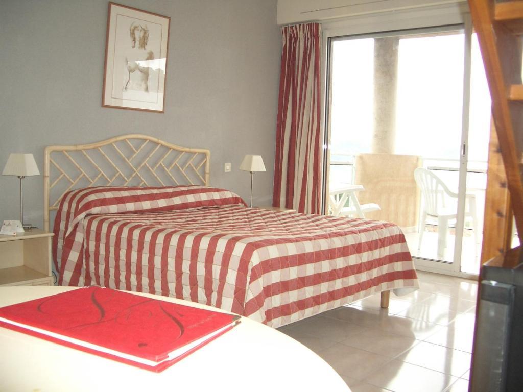 Hotel La Flore Villefranche-sur-Mer Oda fotoğraf